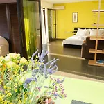 Tajo Apartment